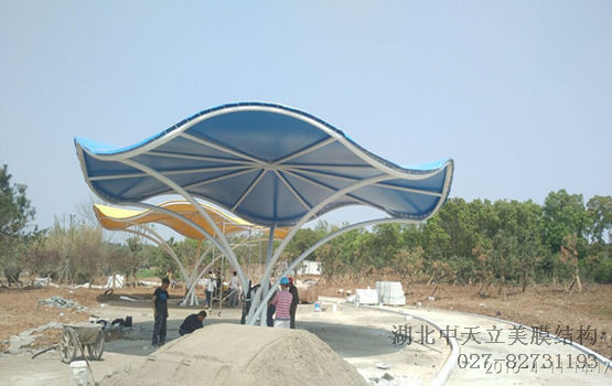 景觀膜結構現(xiàn)場施工照片