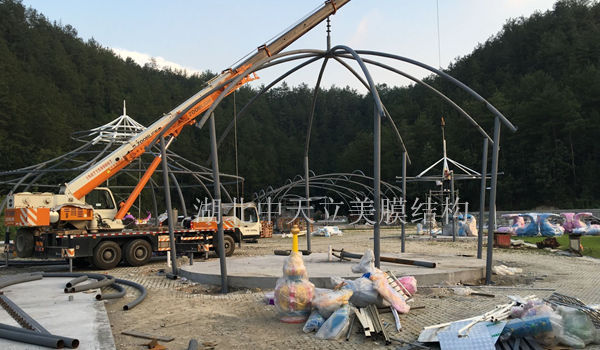 頂棚膜結(jié)構(gòu)現(xiàn)場施工圖