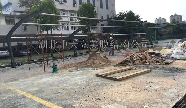 韶關(guān)始興縣國(guó)稅局膜結(jié)構(gòu)車棚