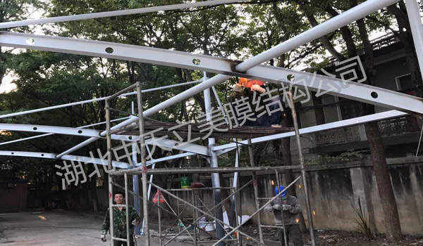 膜結(jié)構(gòu)車棚-中天立美