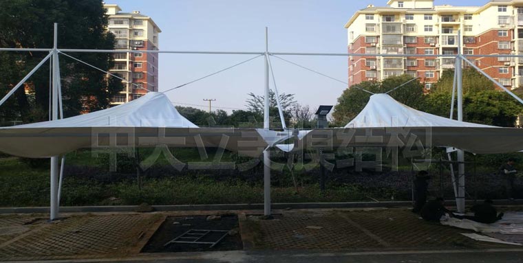 膜結(jié)構(gòu)車棚施工照片
