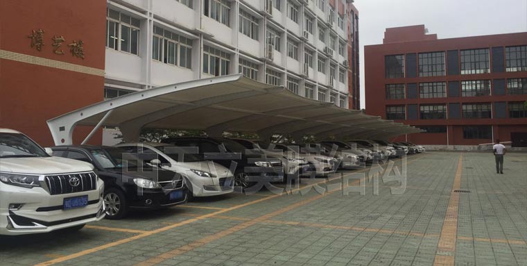 中天立美車棚-成品照片
