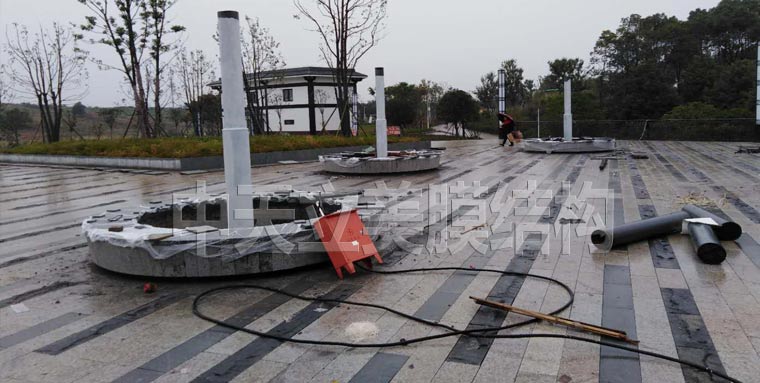 中天立美 -鋼結(jié)構(gòu)焊接2