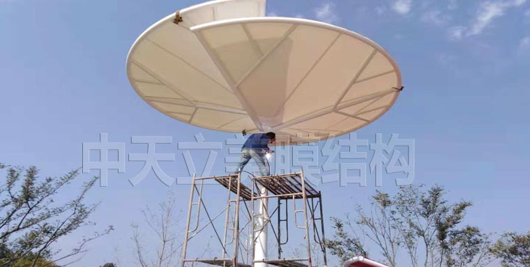 中天立美 -膜吊裝1