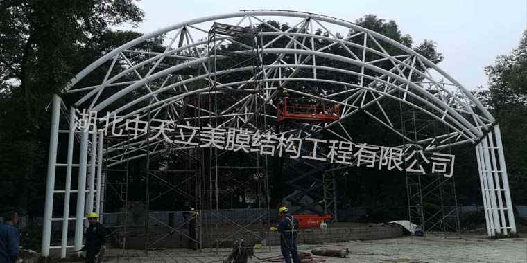 膜結(jié)構(gòu)舞臺施工-中天立美