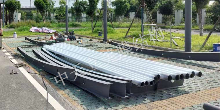 膜結(jié)構(gòu)車棚廠家