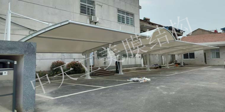 武漢膜結(jié)構(gòu)車棚廠家