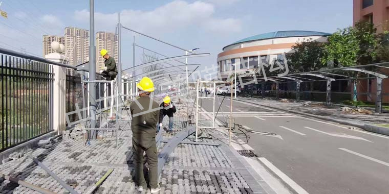 停車棚膜結(jié)構(gòu)廠家